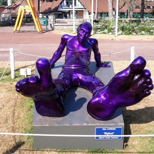 Big Foot - Resin purple