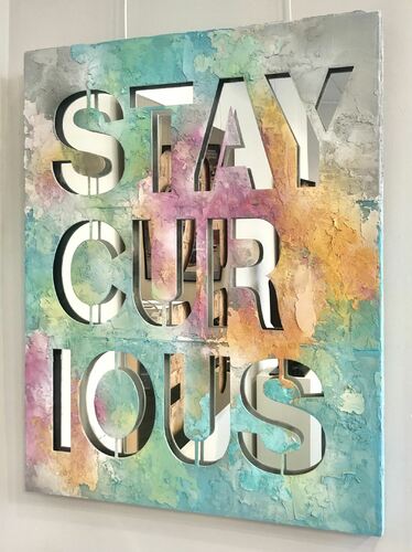 SERIE FULL PAINTED COLORS - Stay Curious - fond colors, 2021